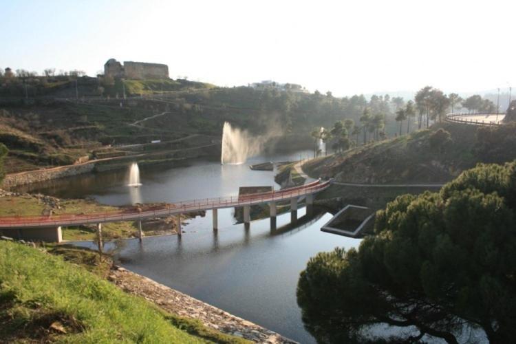 Flor Do Douro - Comercio E Hotelaria, Lda Miranda do Douro Eksteriør bilde